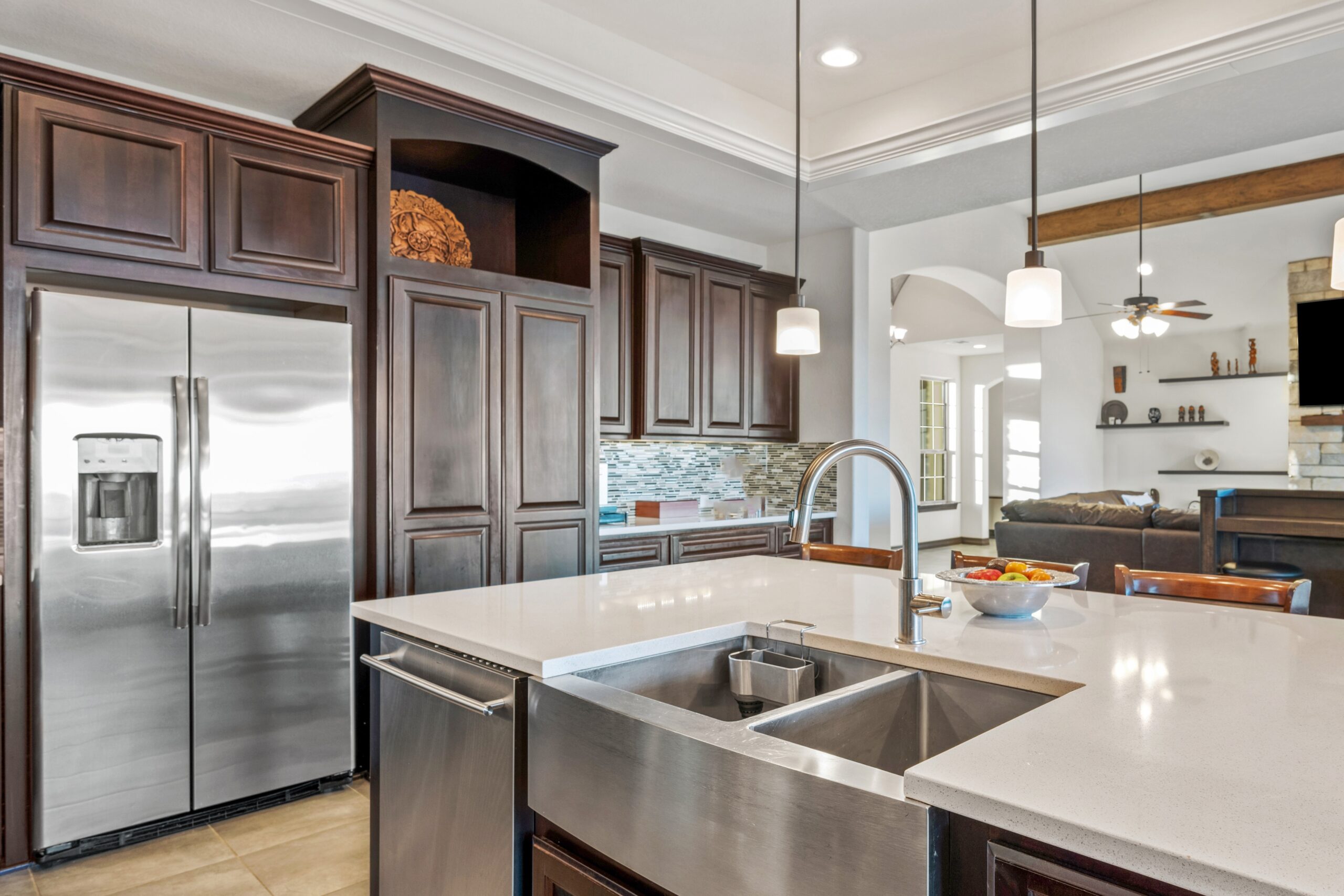 A,Home,Kitchen,With,White,Accents